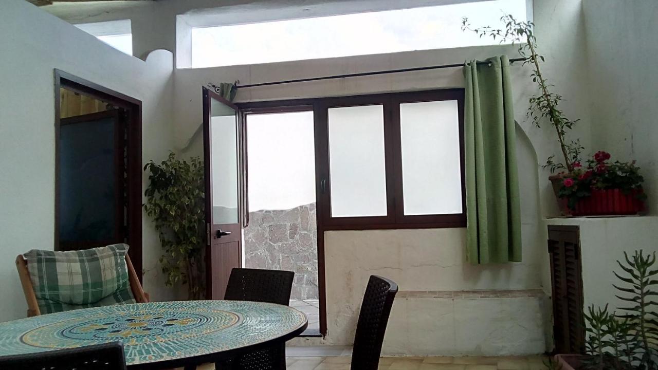 B&B Casa Frank Estrómboli Exterior foto